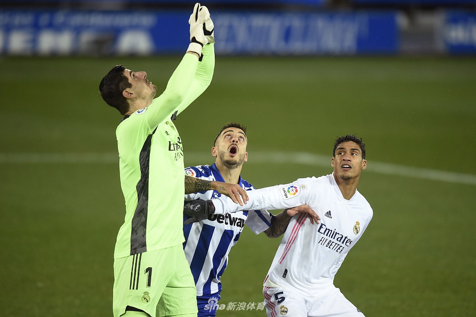 جدول ترتيب الدوري الممتازتحليل شامل للموسم الحالي