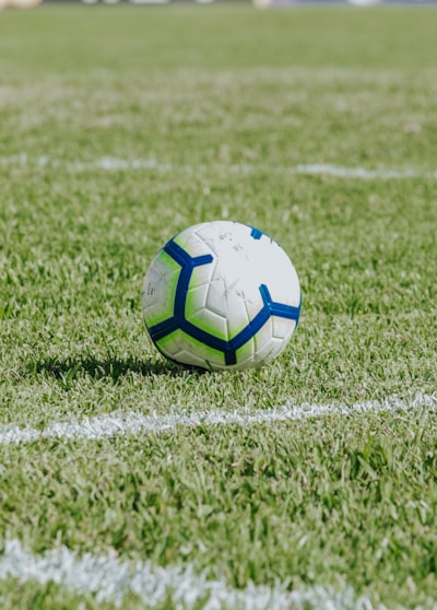 العابالطفلالصغيرأهميتهاوتأثيرهاعلىالنمووالتطور